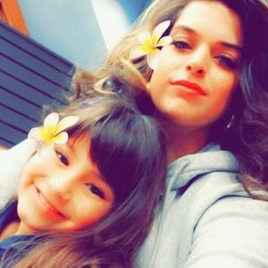 Meet your Posher, Amba